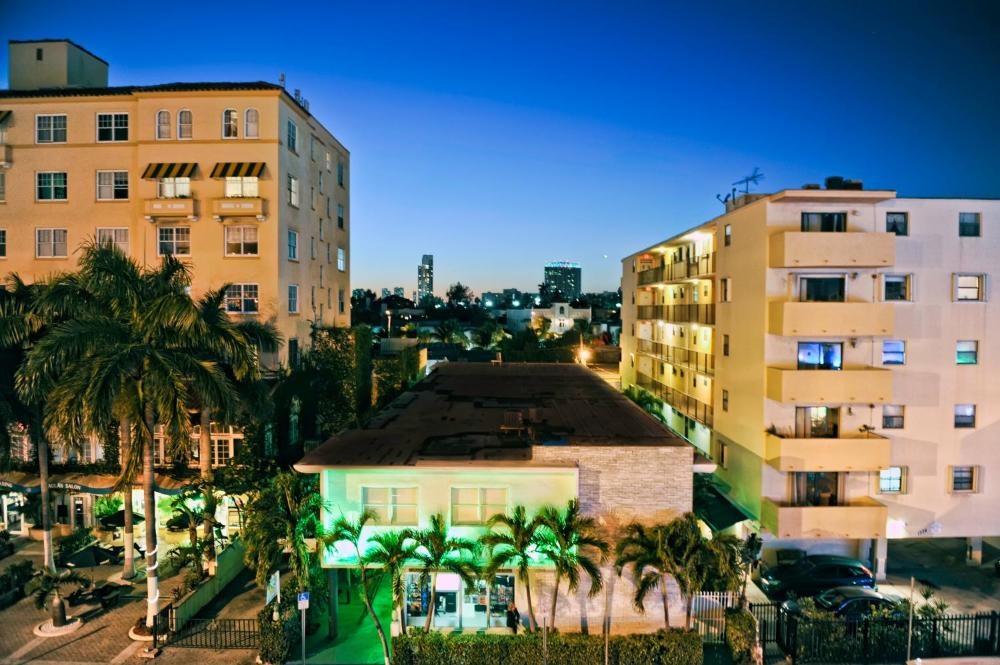 Suites On South Beach